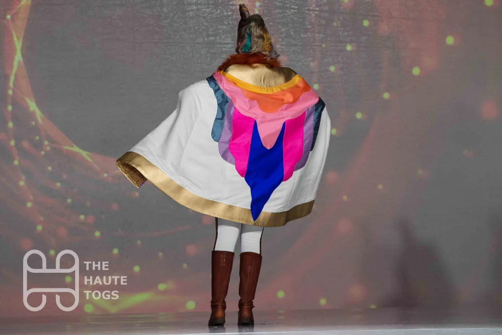 A Horsey of a Differeny Color - She-Ra (Design by Christine Geiger) | Her Universe Fashion Show 2019