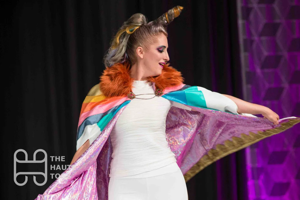 A Horsey of a Differeny Color - She-Ra (Design by Christine Geiger) | Her Universe Fashion Show 2019