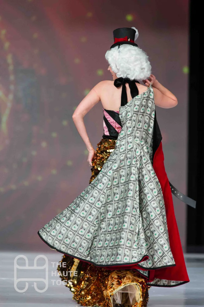 Duck Couture [Wooo-ooo!] - DuckTales (Design by Liz Todd) | Her Universe Fashion Show 2019