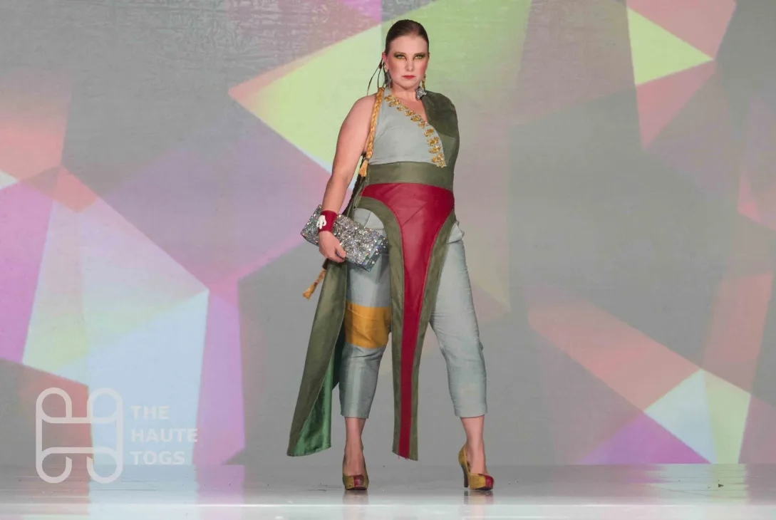 He’s No Good To Me Dead - Star Wars (Design by Heather Smith) | Her Universe Fashion Show 2019