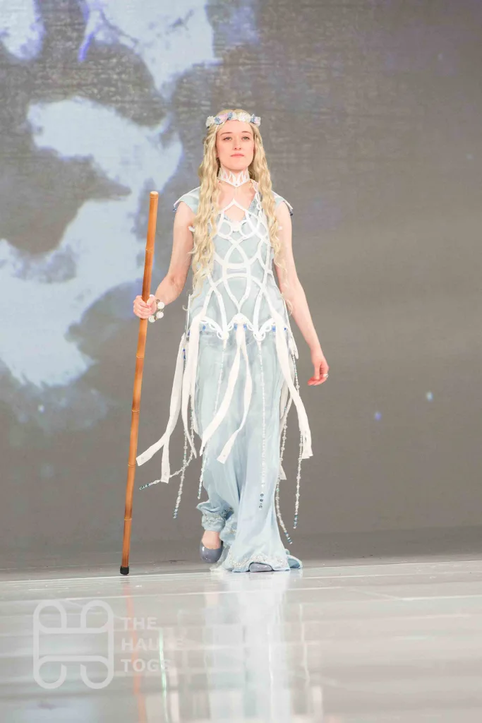 The Lady of Lórien and Light - Lord of the Rings (Design by Kathryn Henzler) | Her Universe Fashion Show 2019