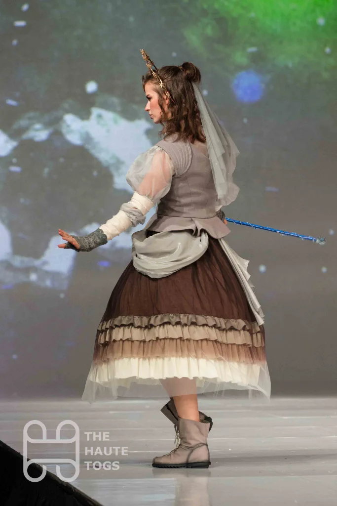 The Spirit of Hope - Star Wars (Design by Lisa Truong) | Her Universe Fashion Show 2019