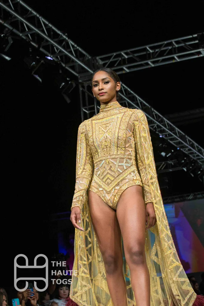 PHXFW19-2 Yas Couture