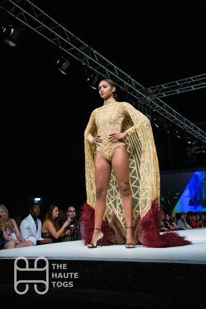 PHXFW19-2 Yas Couture