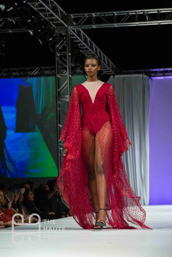 PHXFW19-2 Yas Couture